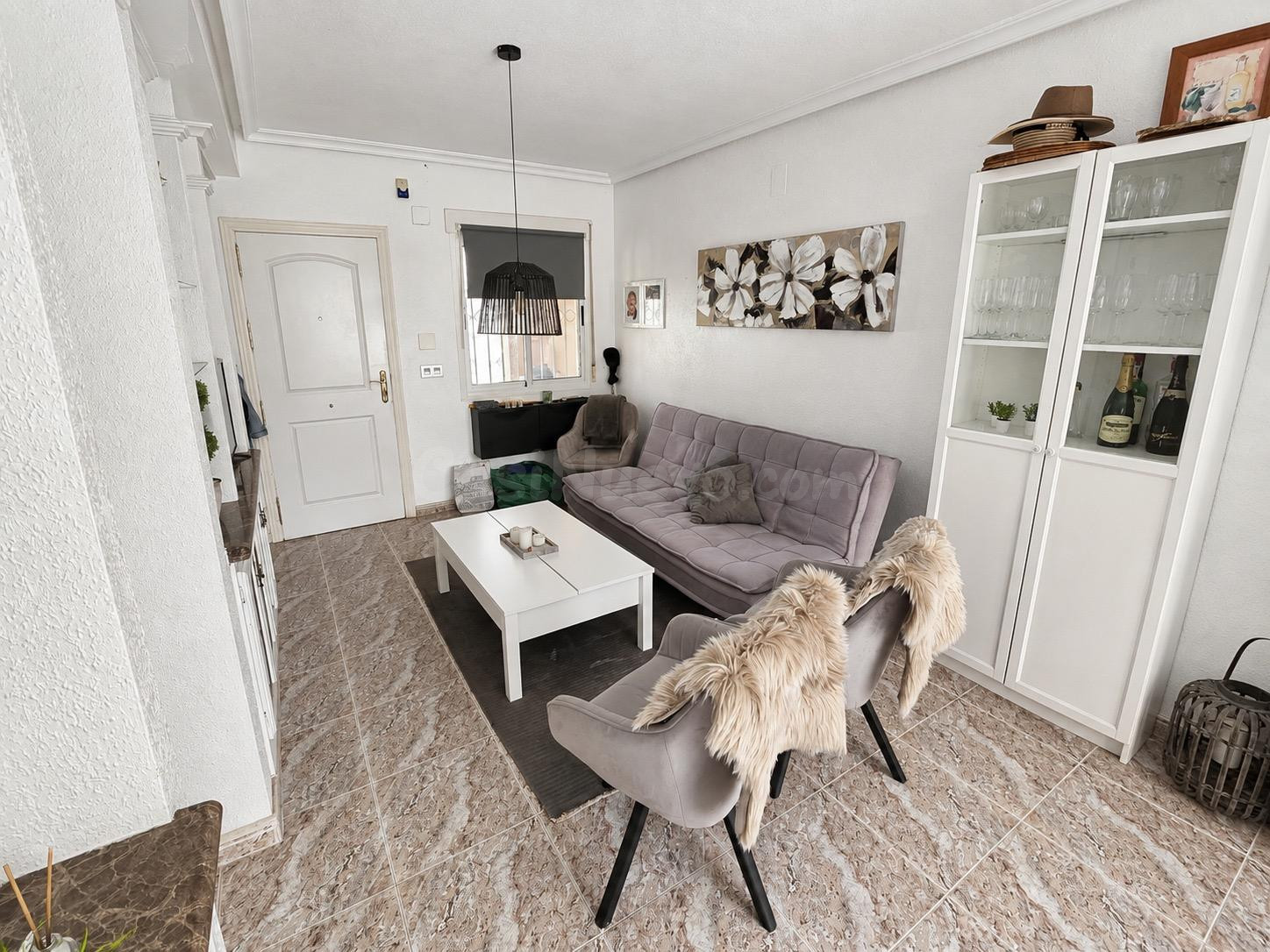 Encantadora casa adosada con soleada orientación suroeste en - foto 3