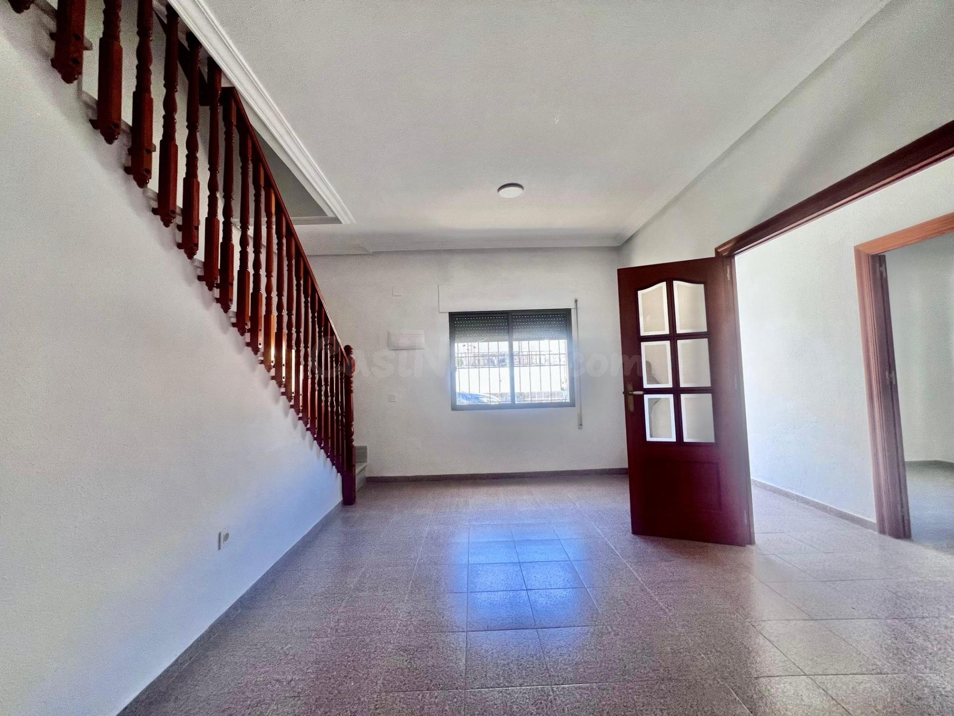 CASA DE 4 DORMITORIOS 2 BAÑOS EN PILAR DE HORADADA - foto 5