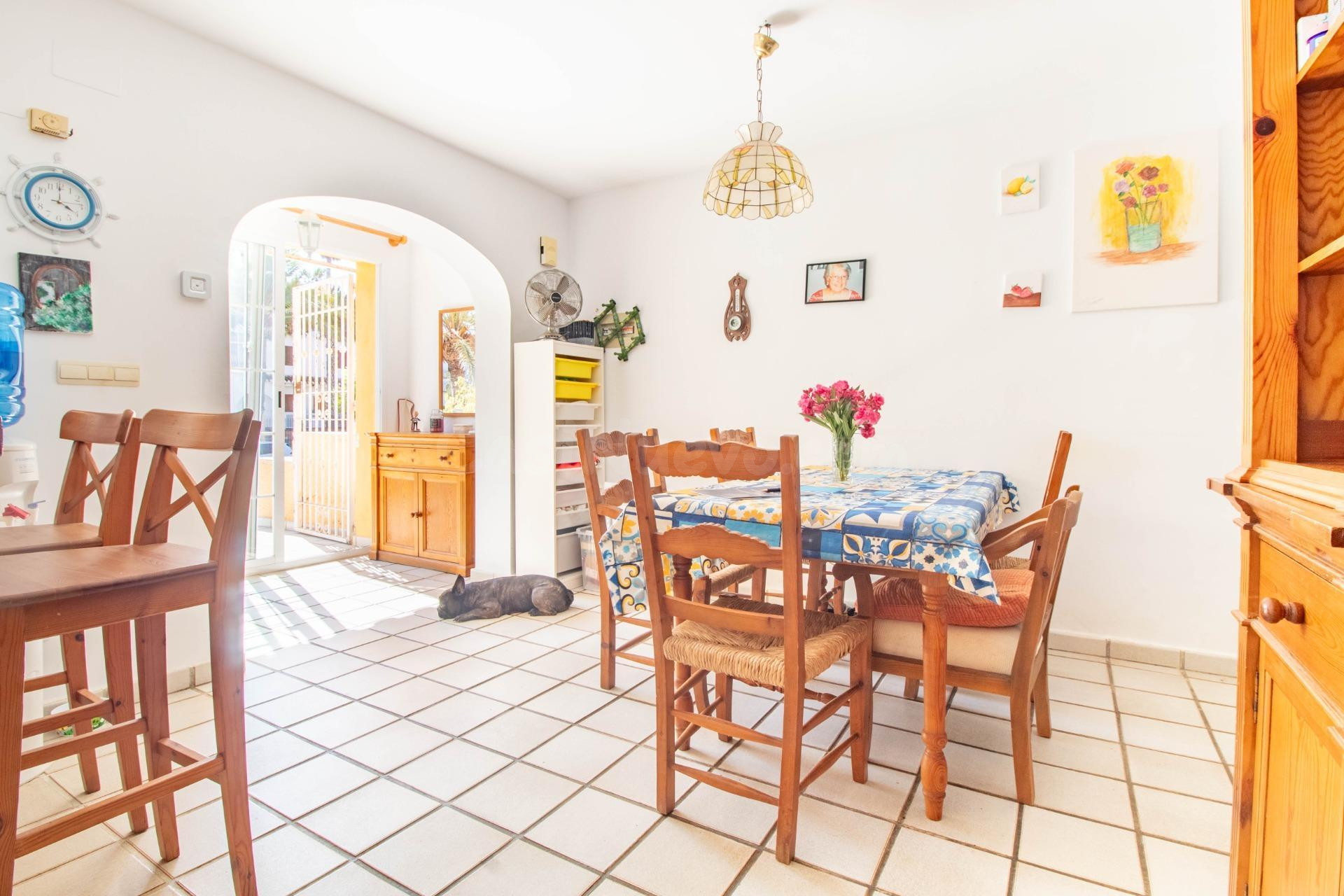 ADOSADO DE 4 DORMITORIOS Y 4 BAÑOS EN CABO ROIG (ORIHUELA CO - foto 5
