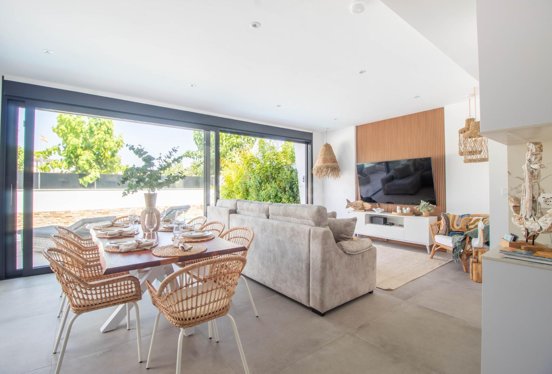 VILLA DE 3 DORMITORIOS Y 3 BAÑOS EN SANTIAGO DE LA RIVERA (S - foto 4