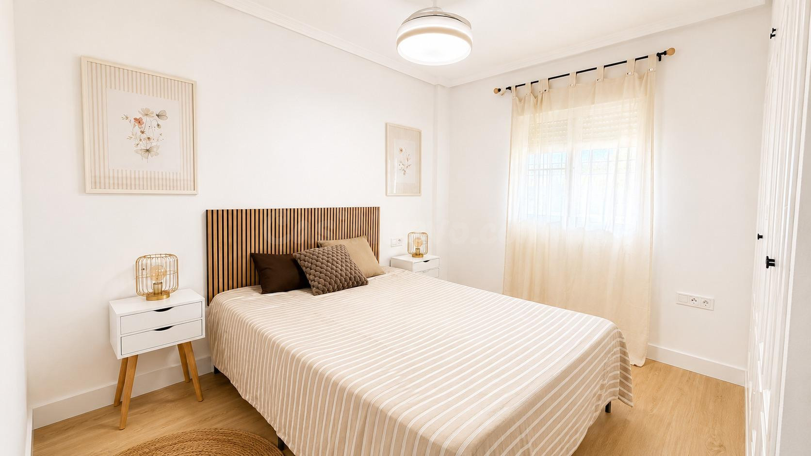 Piso reformado de 2 dormitorios con terraza y 2 piscinas en  - foto 4