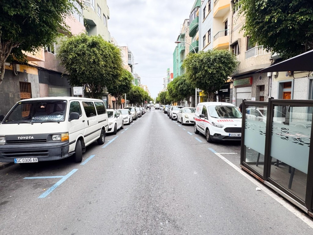 Piso céntrico en Schamann, Las Palmas de Gran Canaria, Islas - foto 3