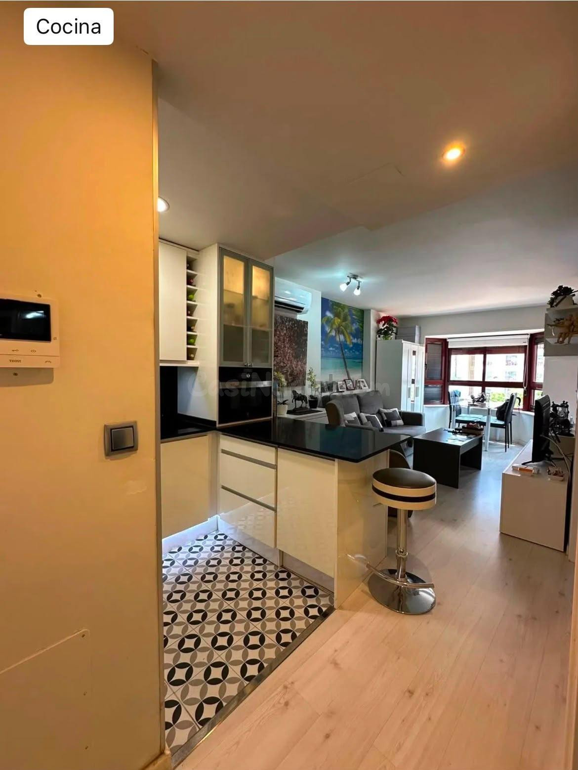 APARTAMENTO REFORMADO EN LEVANTE - foto 4