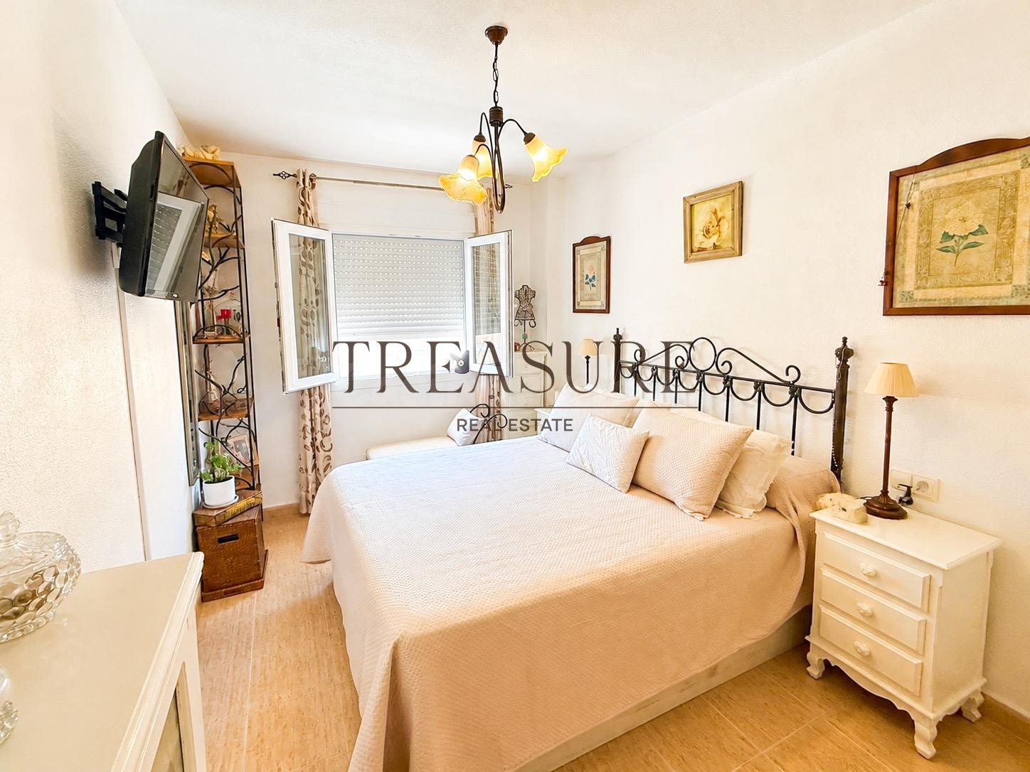 Apartamento en primera línea de mar con plaza de garaje, dos - foto 3