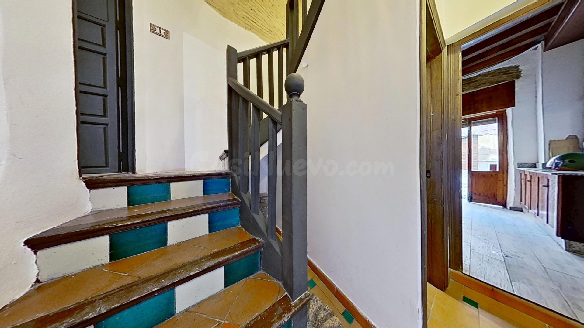 Edificio turístico con cambio de uso a Hostal