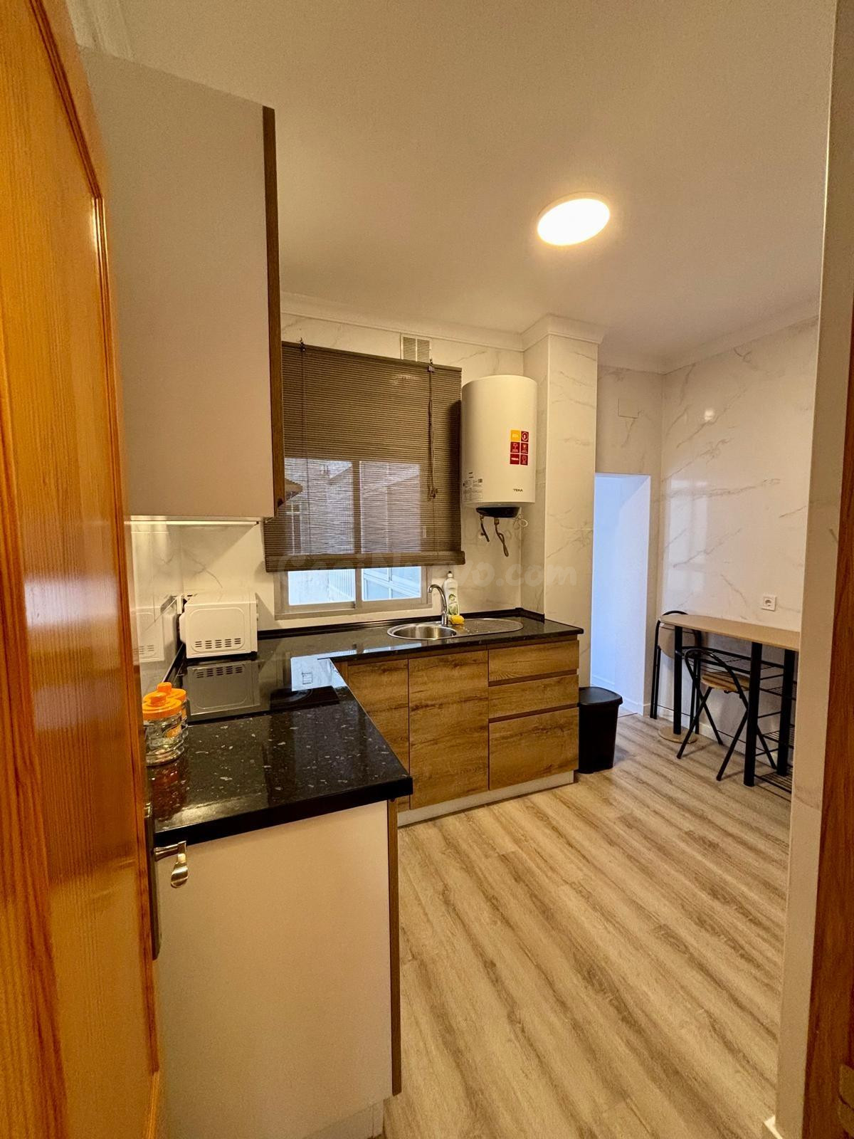 ALQUILER DE habitación EN PISO COMPARTIDO A PARTIR DEL 15 DE - foto 2