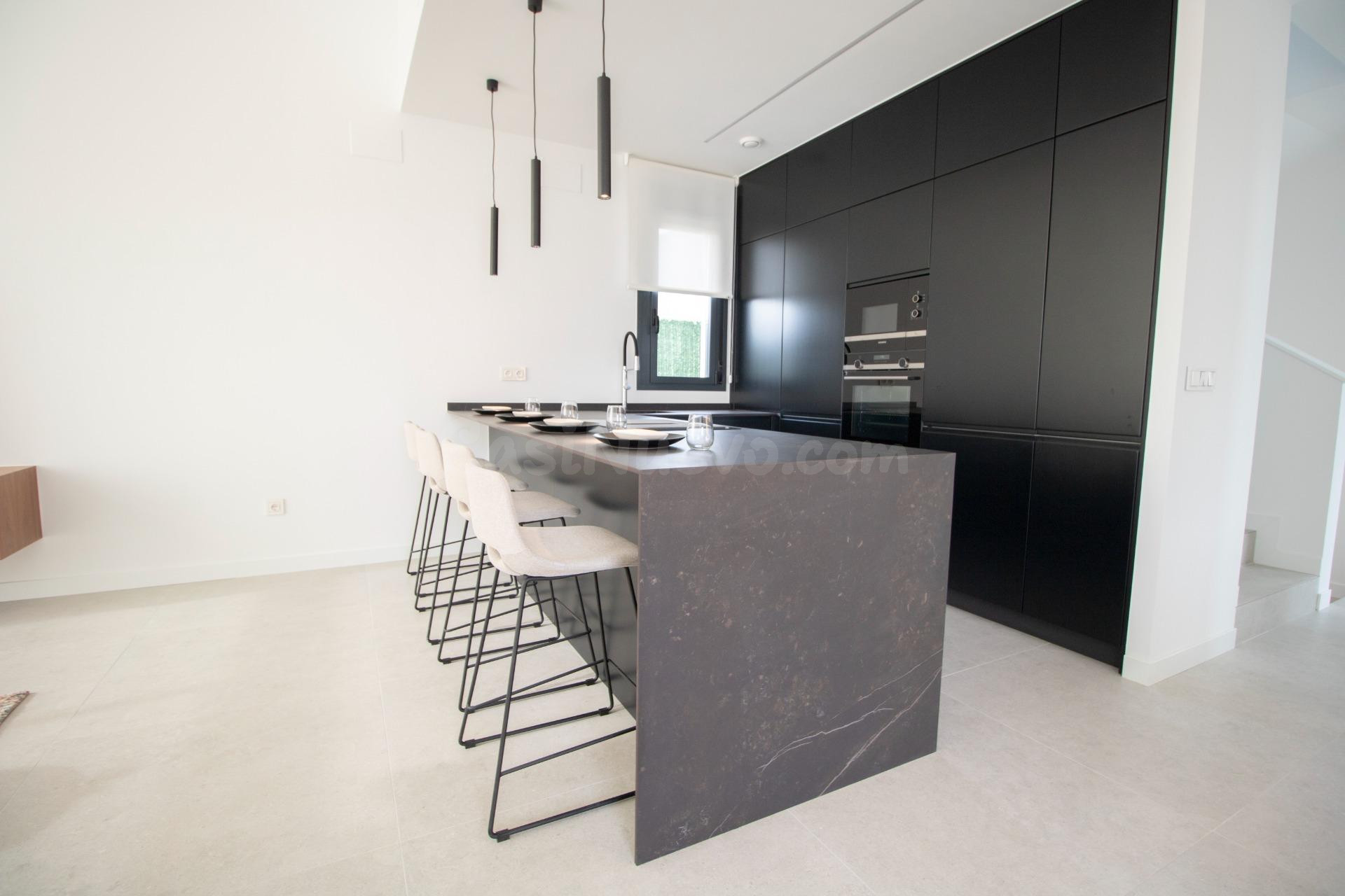 Villa de obra nueva en Finestrat - foto 5