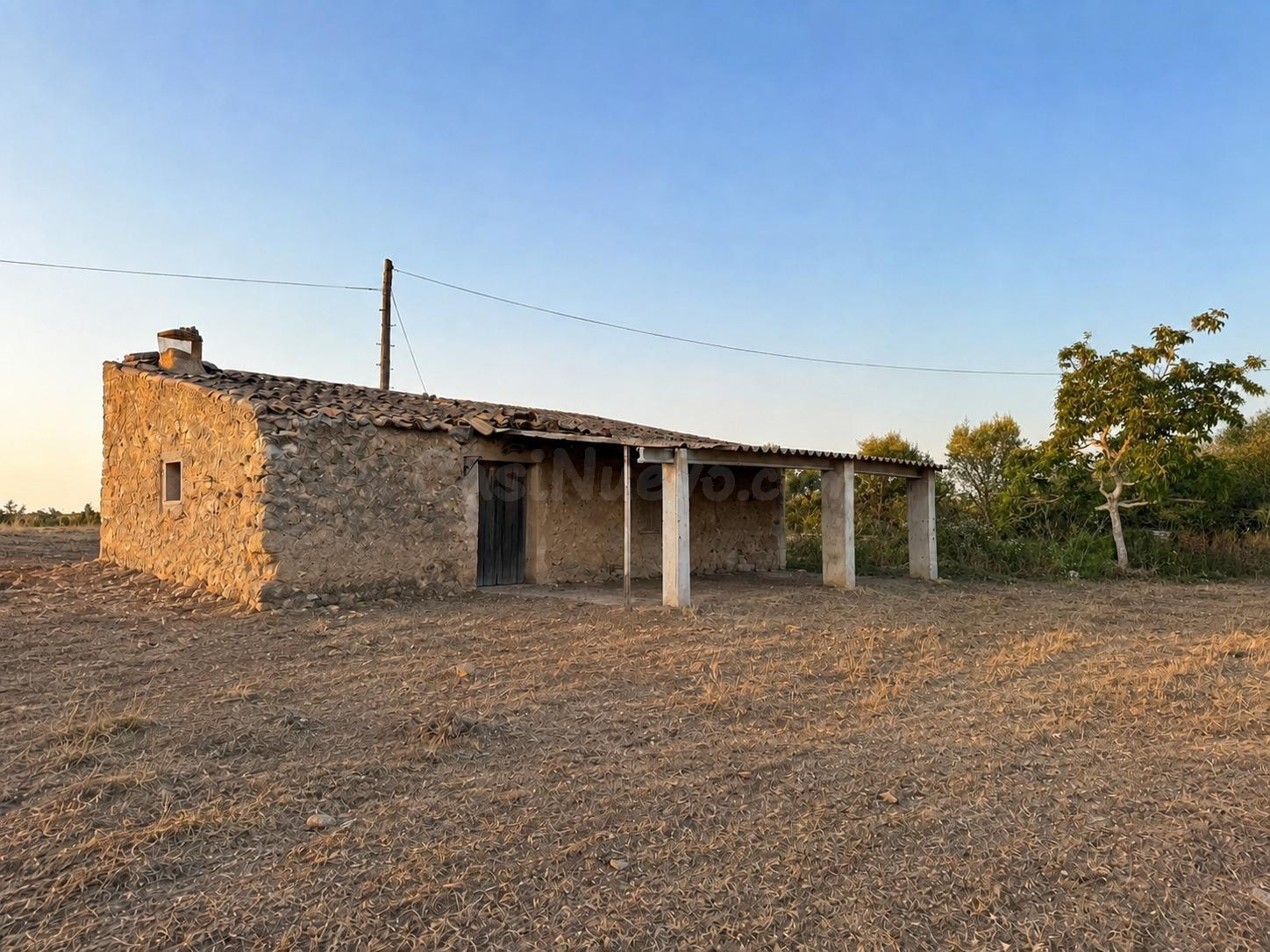 Finca de con caseta de piedra en Artá. - foto 2