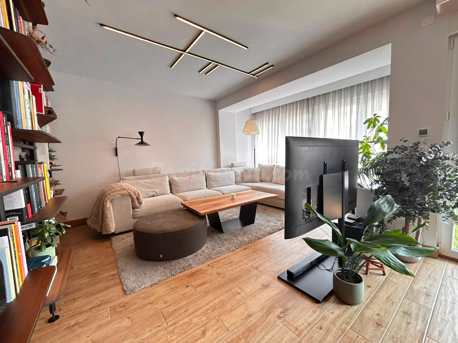 PISO 3 habitaciones. AVENIDA VALLADOLID. TOTALMENTE REFORMAD - foto 5