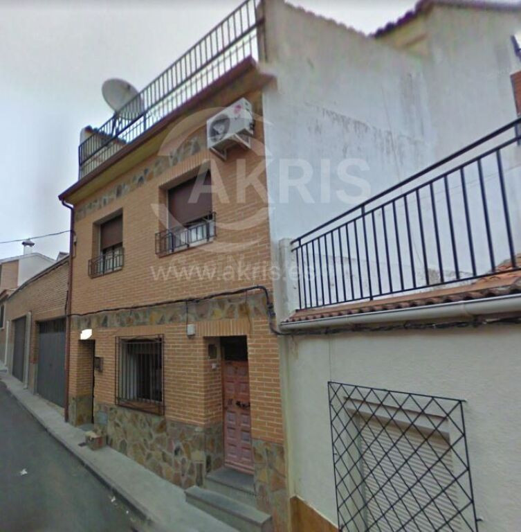 Chalet Independiente en Navahermosa