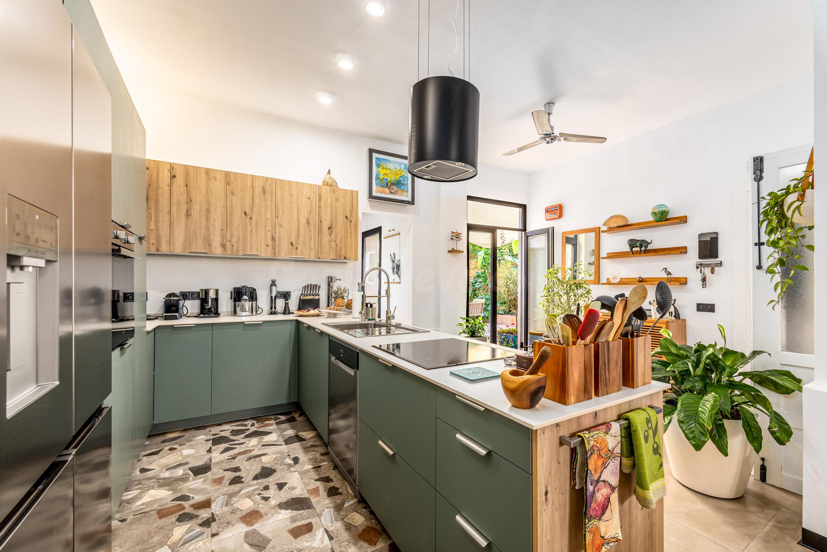 Casa unifamiliar en venta  con piscina privada, 5 dormitorio - foto 4