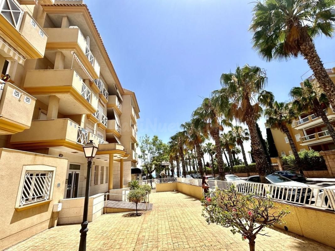 Apartamento 2 habitaciones 83m² en venta - Campoamor