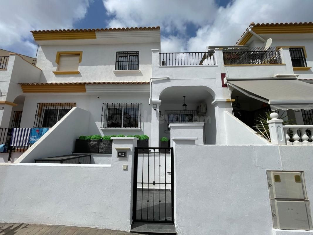 Adosado 3 habitaciones 97m² en venta - Los Almendros-La Flor