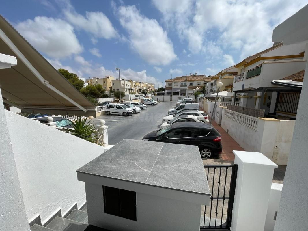 Adosado 3 habitaciones 97m² en venta - Los Almendros-La Flor - foto 4