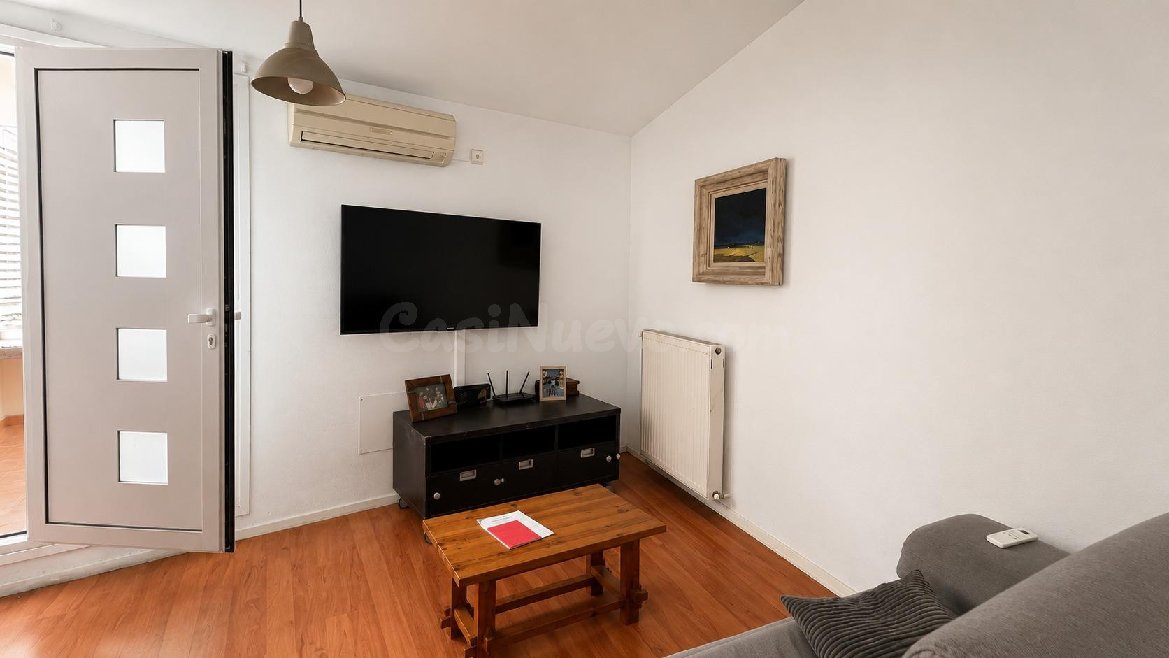Casa con dos viviendas independientes y garaje en Llançà - foto 3