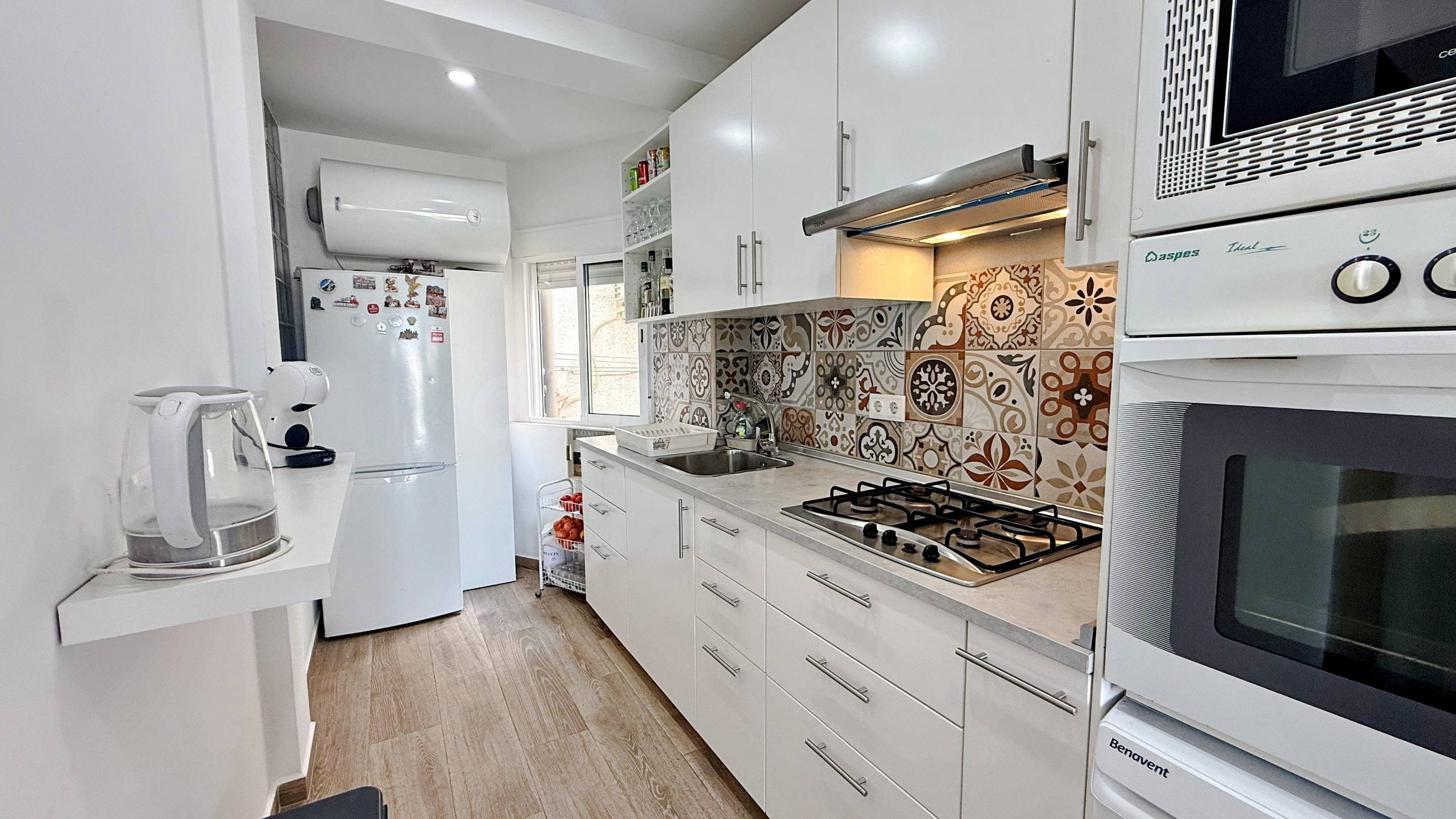 APARTAMENTO CON 3 DORMITORIOS EN EL CORAZÓN DE NERJA - foto 4