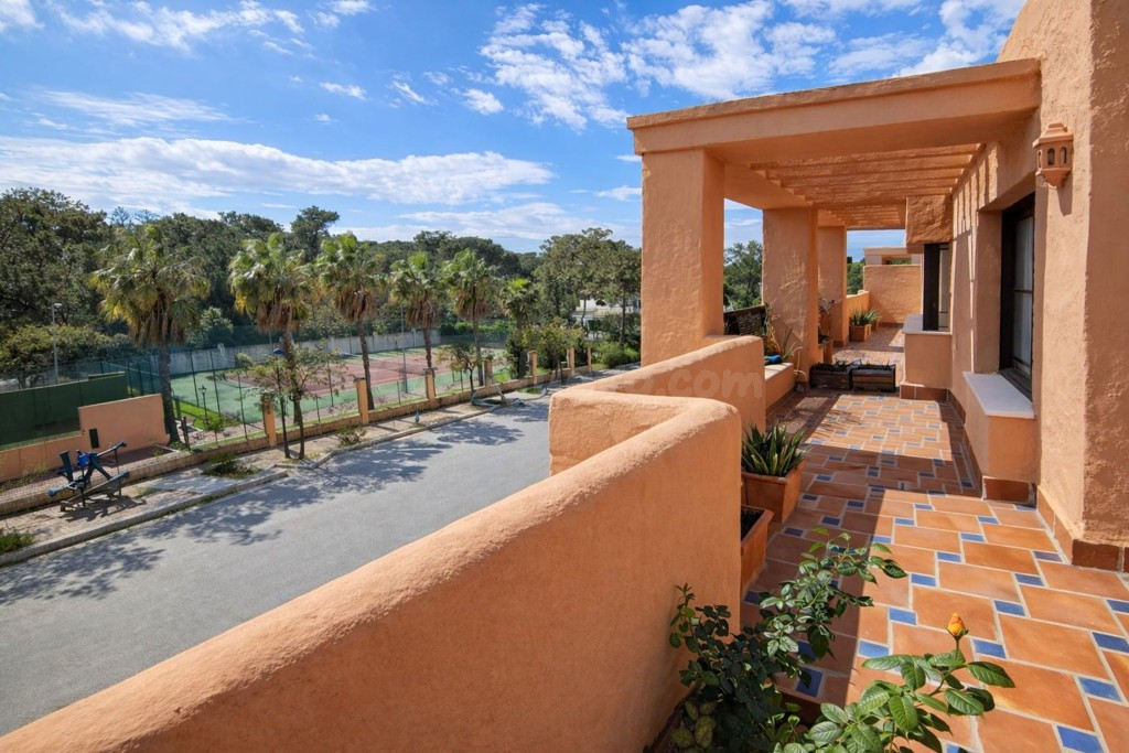 ¡ESPECTACULAR! Impresionante Ático de Lujo con Terraza de En - foto 4
