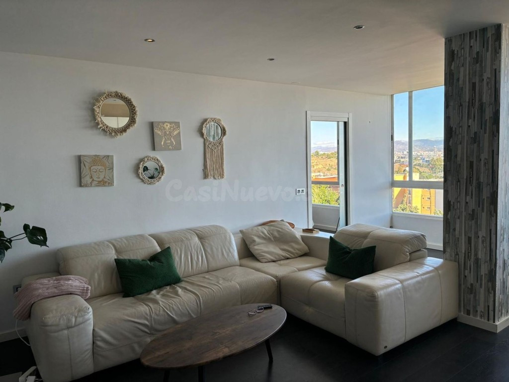 Exclusivo apartamento reformado con impresionantes vistas al - foto 5