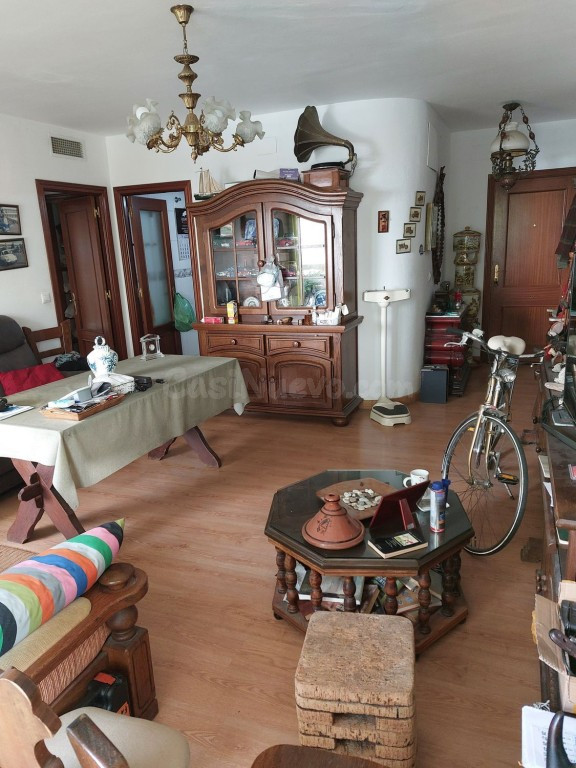 ACOGEDOR Y COMODO APARTAMENTO EN TORREMOLINOS - foto 2