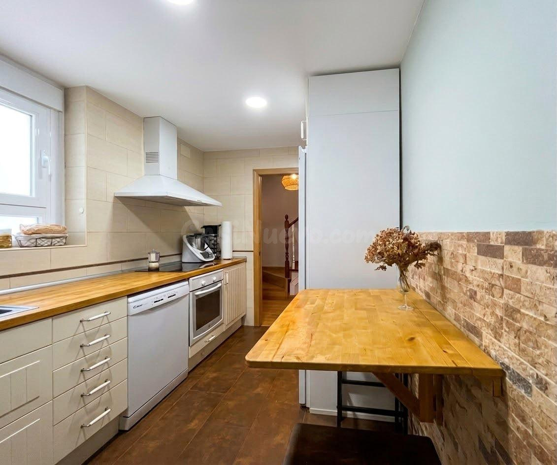 DUPLEX, GARAJE Y TRASTERO EN LOS ARROYOS - foto 5