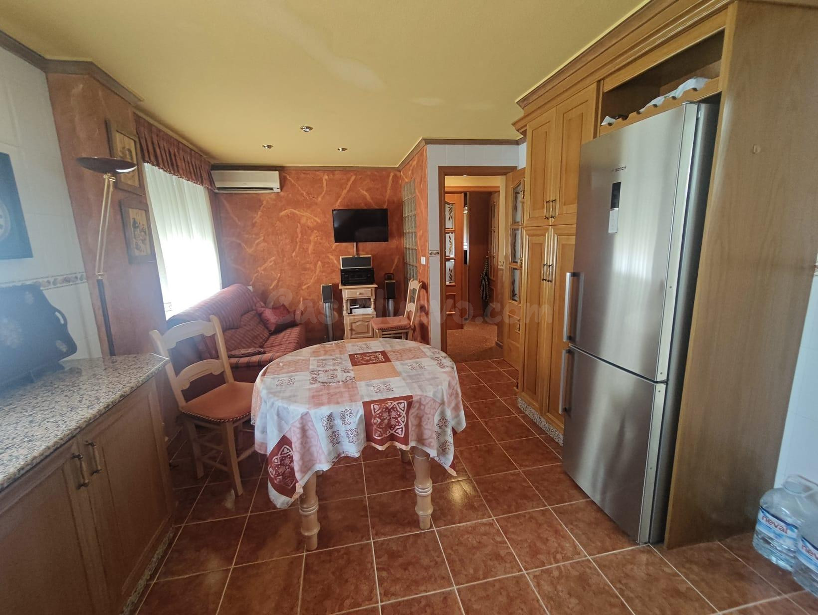 PISO EN PETRER ZONA CHIMENEAS DE VPO - foto 5