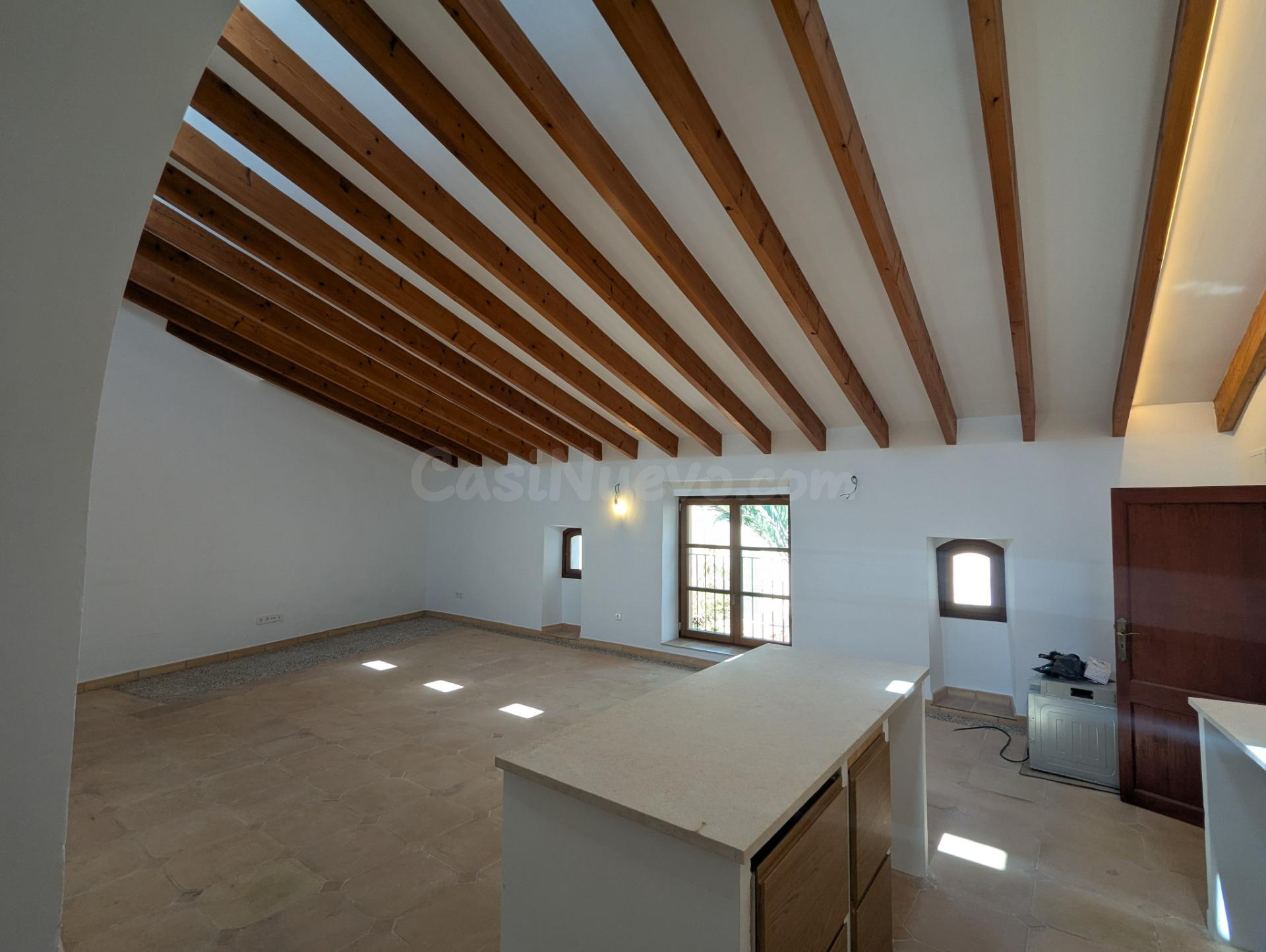 Amplia y luminosa vivienda de estilo mallorquín en el centro de Artà.