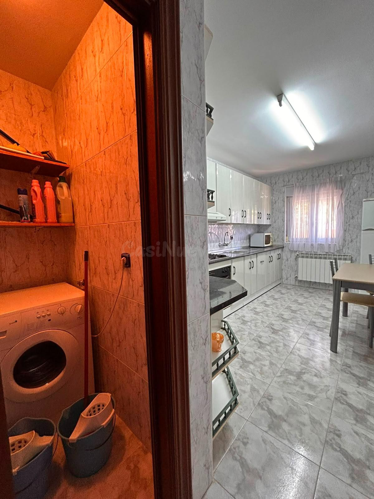 CHALET EN GRIJOTA PUEBLO. CON PISCINA PRIVADA. - foto 3