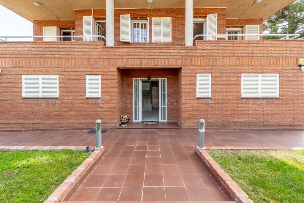 Casa o chalet independiente en venta en calle de les Alzines