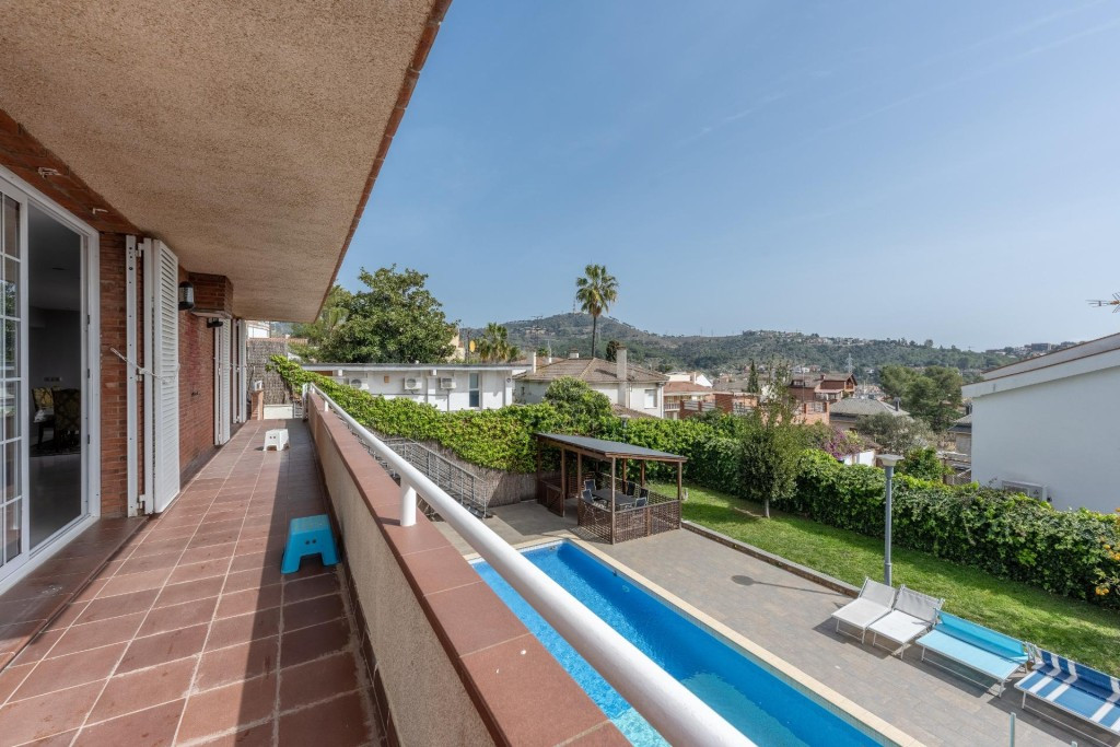 Casa o chalet independiente en venta en calle de les Alzines - foto 3