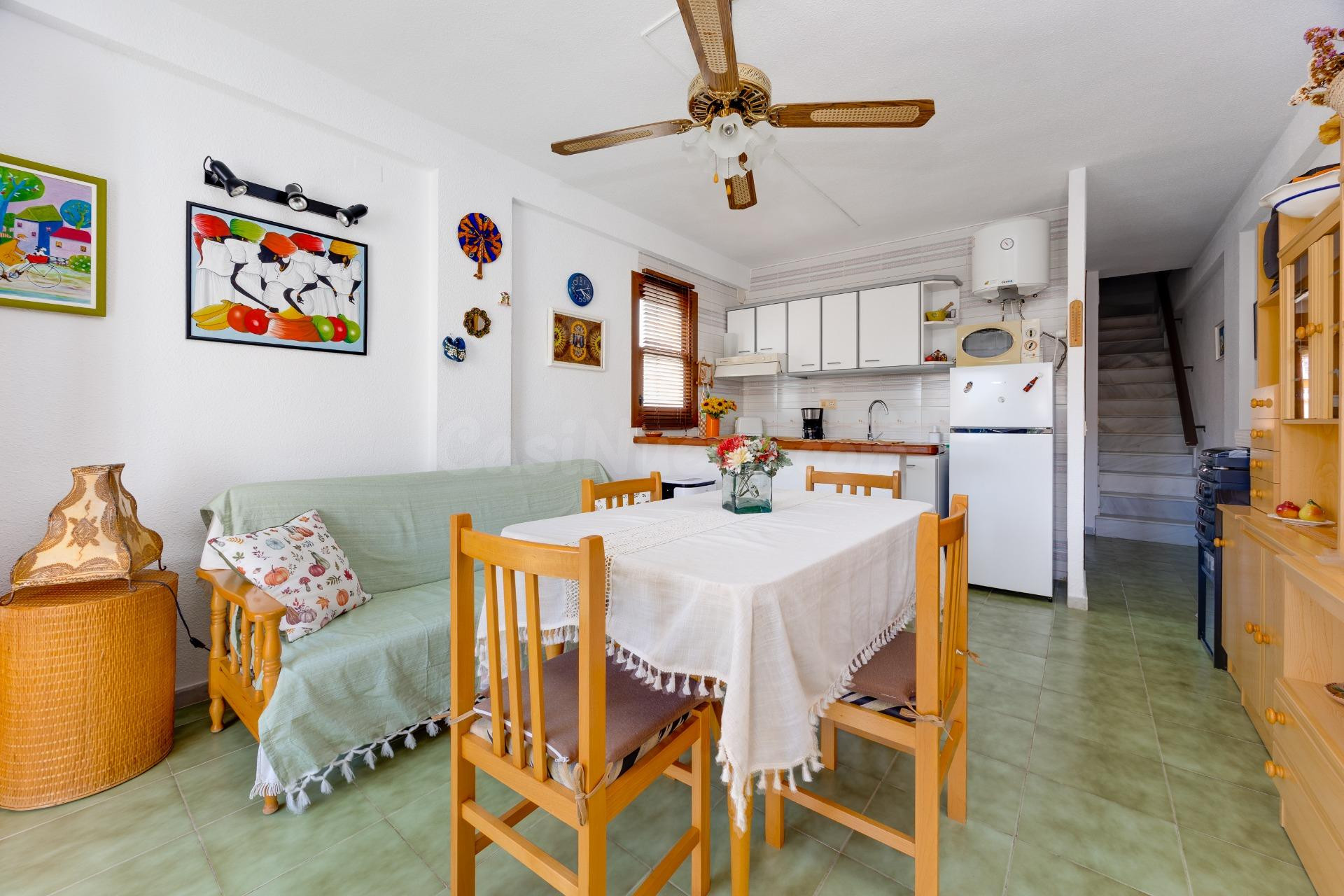 Ático dúplex de 2 dormitorios con gran solárium privado a 10 - foto 5