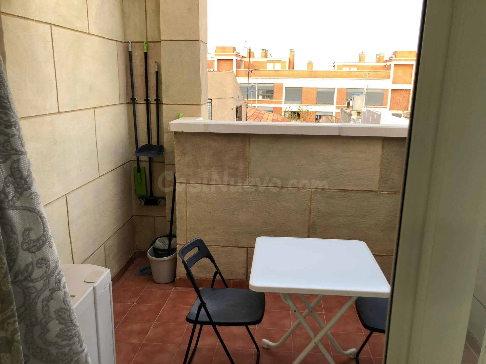 ESTUDIO CON TERRAZA CERCA UCAM 15 JUNIO 2025 - foto 5