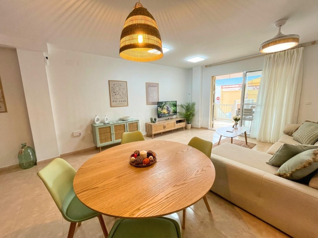 En venta, apartamento en segunda línea de playa en Moncofa,  - foto 3
