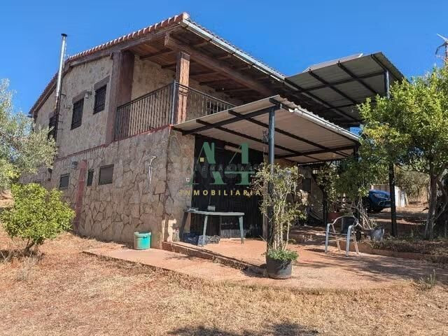 Impresionante Chalet en La Montaña, Cáceres - ¡Tu refugio ideal! ✨