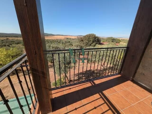 Impresionante Chalet en La Montaña, Cáceres - ¡Tu refugio id - foto 3