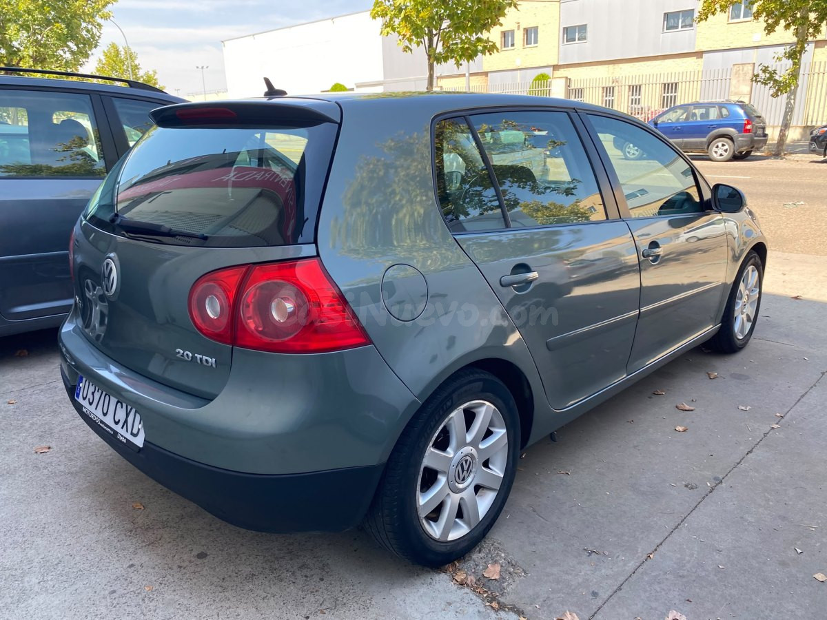 Volkswagen Golf 2.0 AMT 140 CV (2004) - foto 4