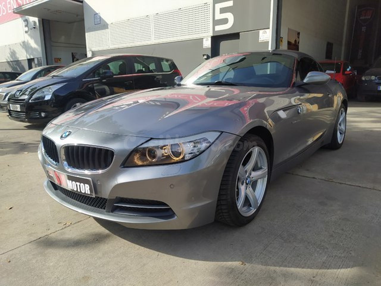 BMW Z4 sDrive28i (2012) - foto 3