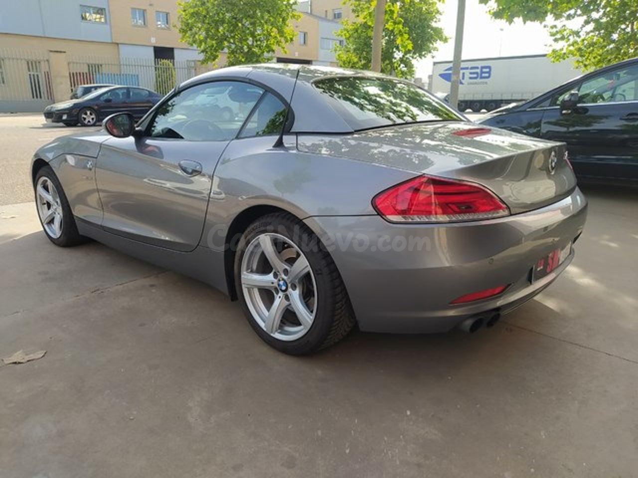 BMW Z4 sDrive28i (2012) - foto 4