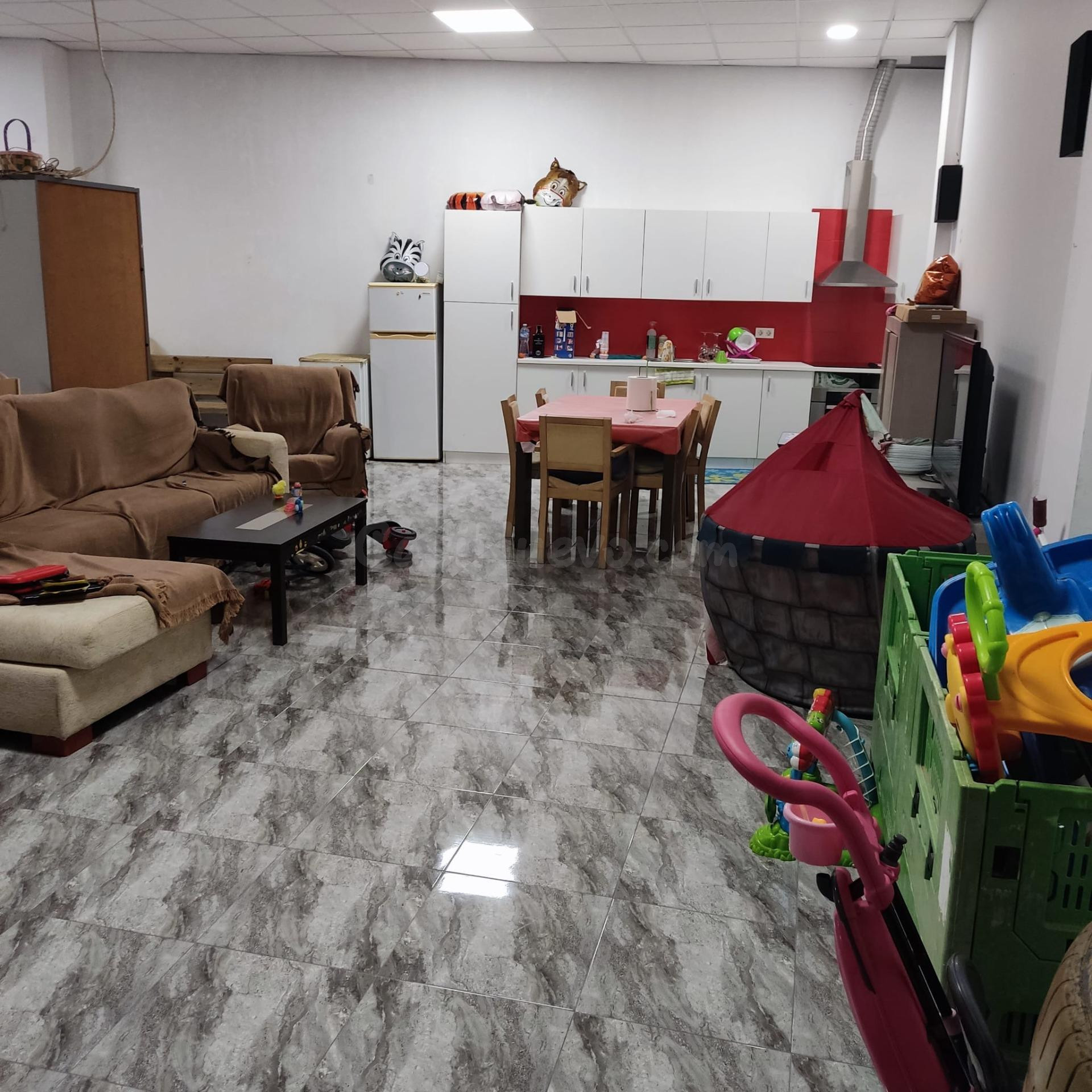 Fantástico local comercial en el centro de Guardamar del Seg - foto 3