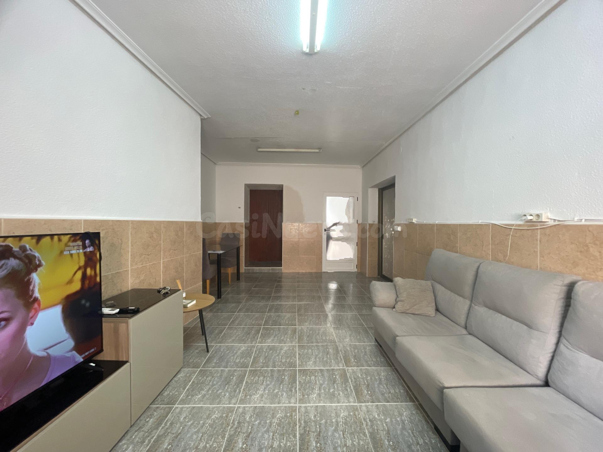 Casa baja con gran parcela y potencial en pleno centro de Ro - foto 2
