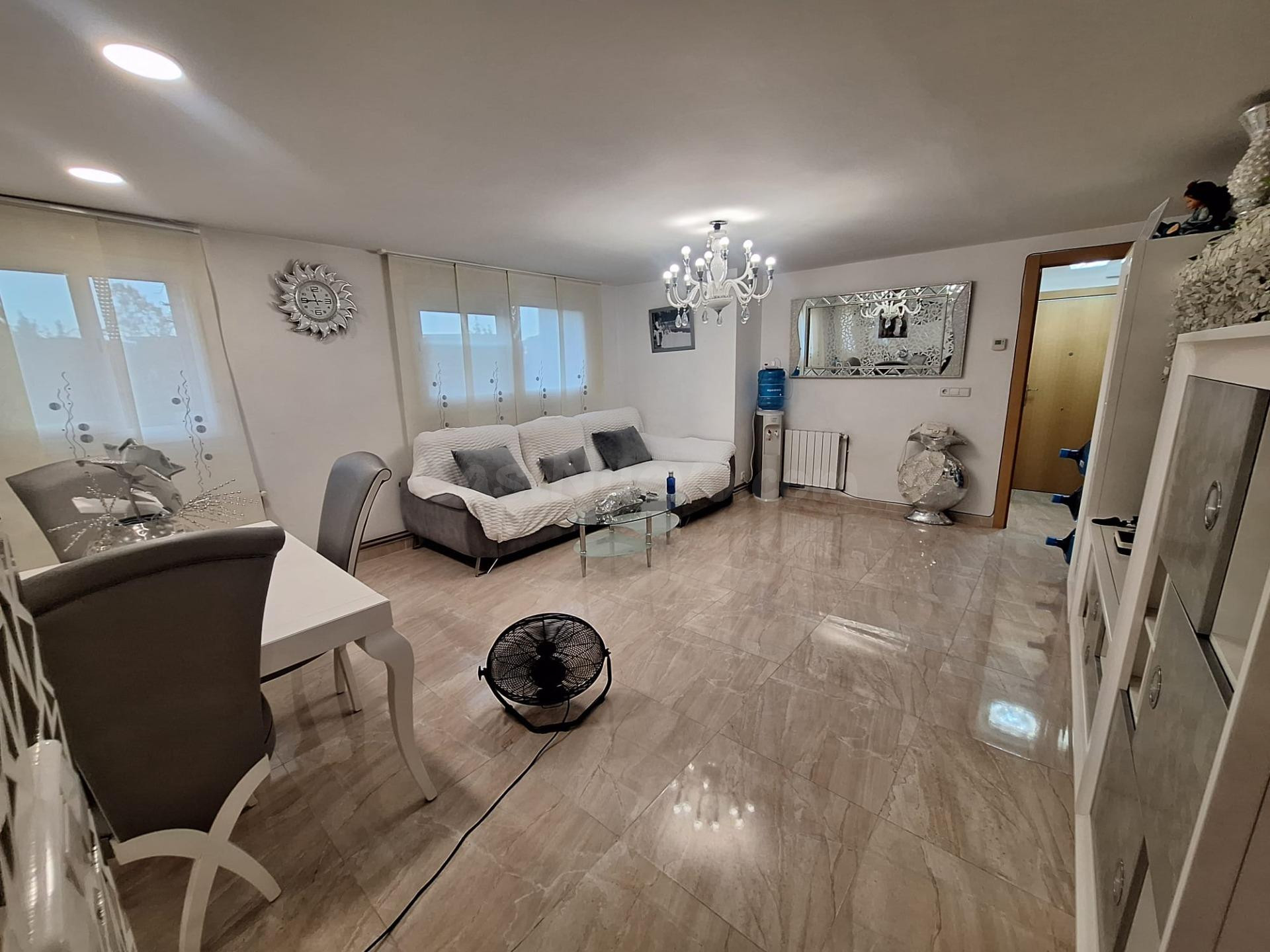 PISO REFORMADO EN LA MEJOR ZONA DE BADIA - foto 3