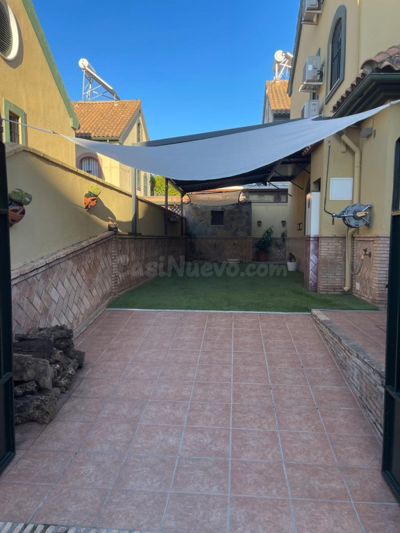 Casa-Chalet en Venta en Dos Hermanas Sevilla MONTEQUINTO