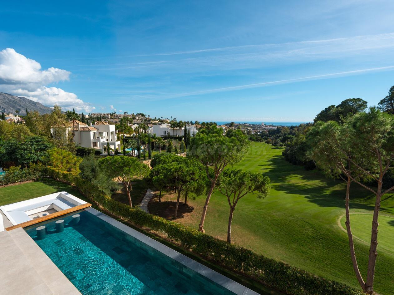 VILLA DE LUJO CON VISTAS AL MAT EN BENAHAVIS, LA QUINTA - foto 4