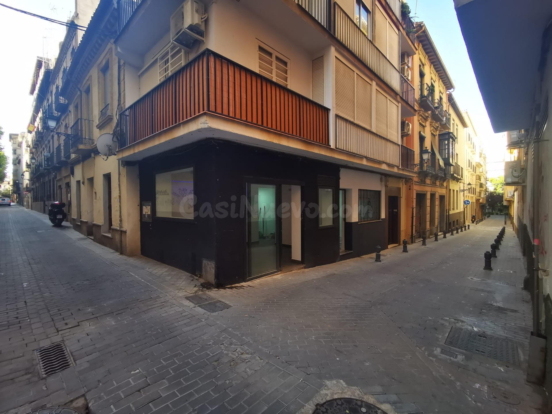 Magnifico Local comercial en esquina de 60m2. Excelente visi - foto 2