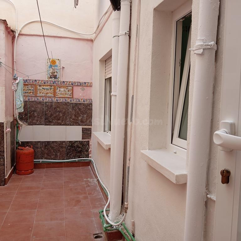 ✨ ¡ESPECTACULAR PISO AMPLIOS M Y REFORMADO CON PATIO EN EL C - foto 5