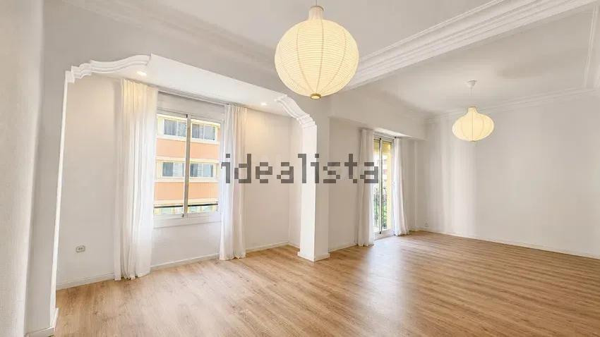 Piso 4 habitaciones 135m² en alquiler - Arrancapins