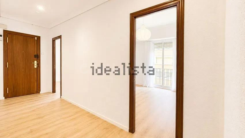 Piso 4 habitaciones 135m² en alquiler - Arrancapins - foto 3
