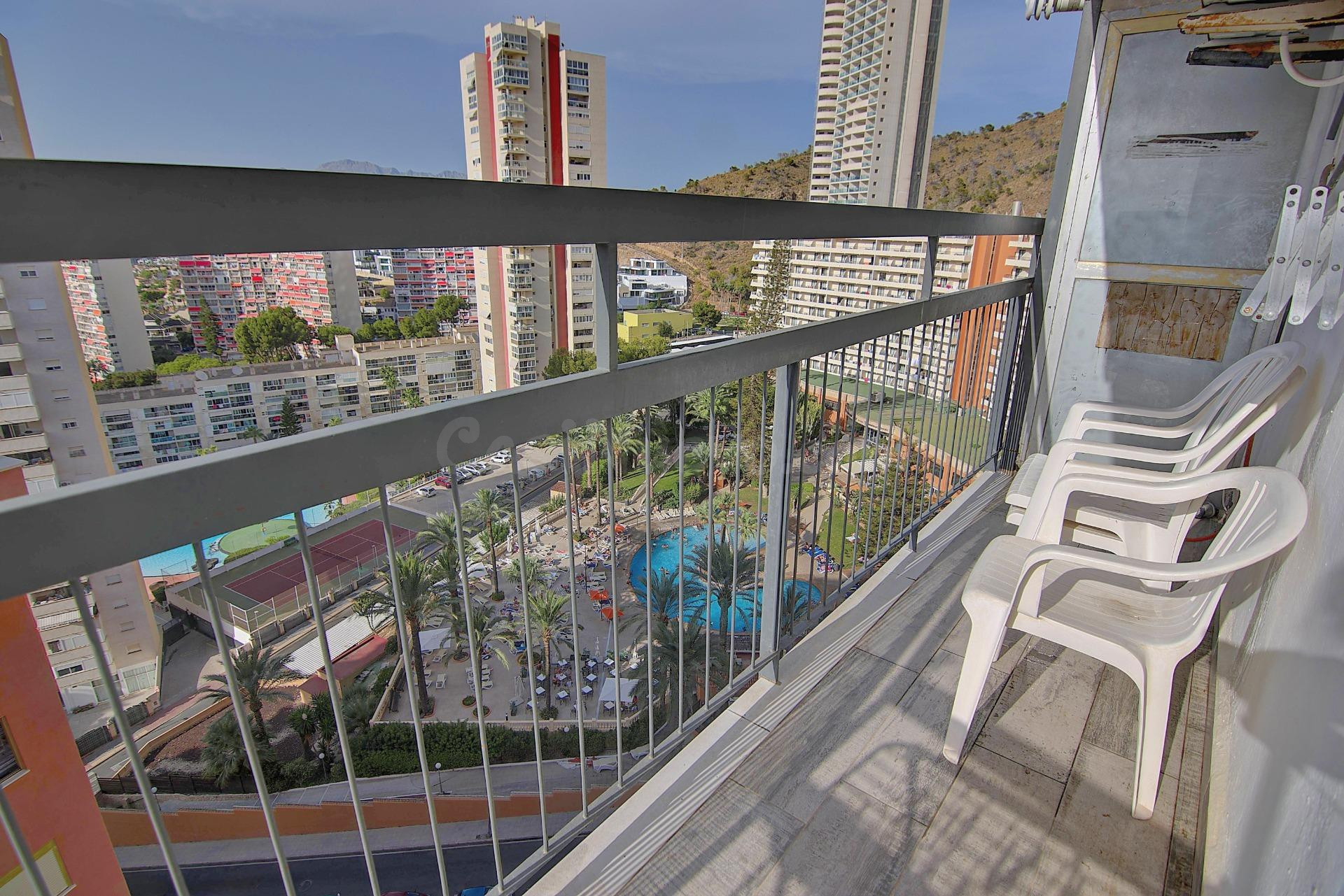 Apartamento de 3 dormitorios con vistas al mar y vistas pano - foto 4