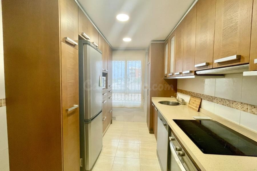 Venta de piso en Almoradi, de 85m2 con 2 dormitorios y 2 bañ - foto 3