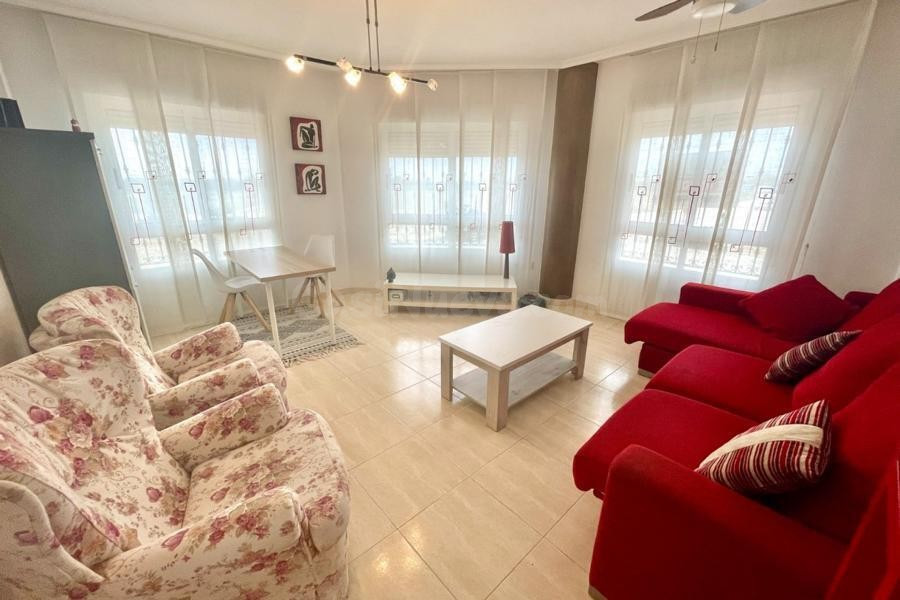 Venta de piso en Almoradi, de 85m2 con 2 dormitorios y 2 bañ - foto 4