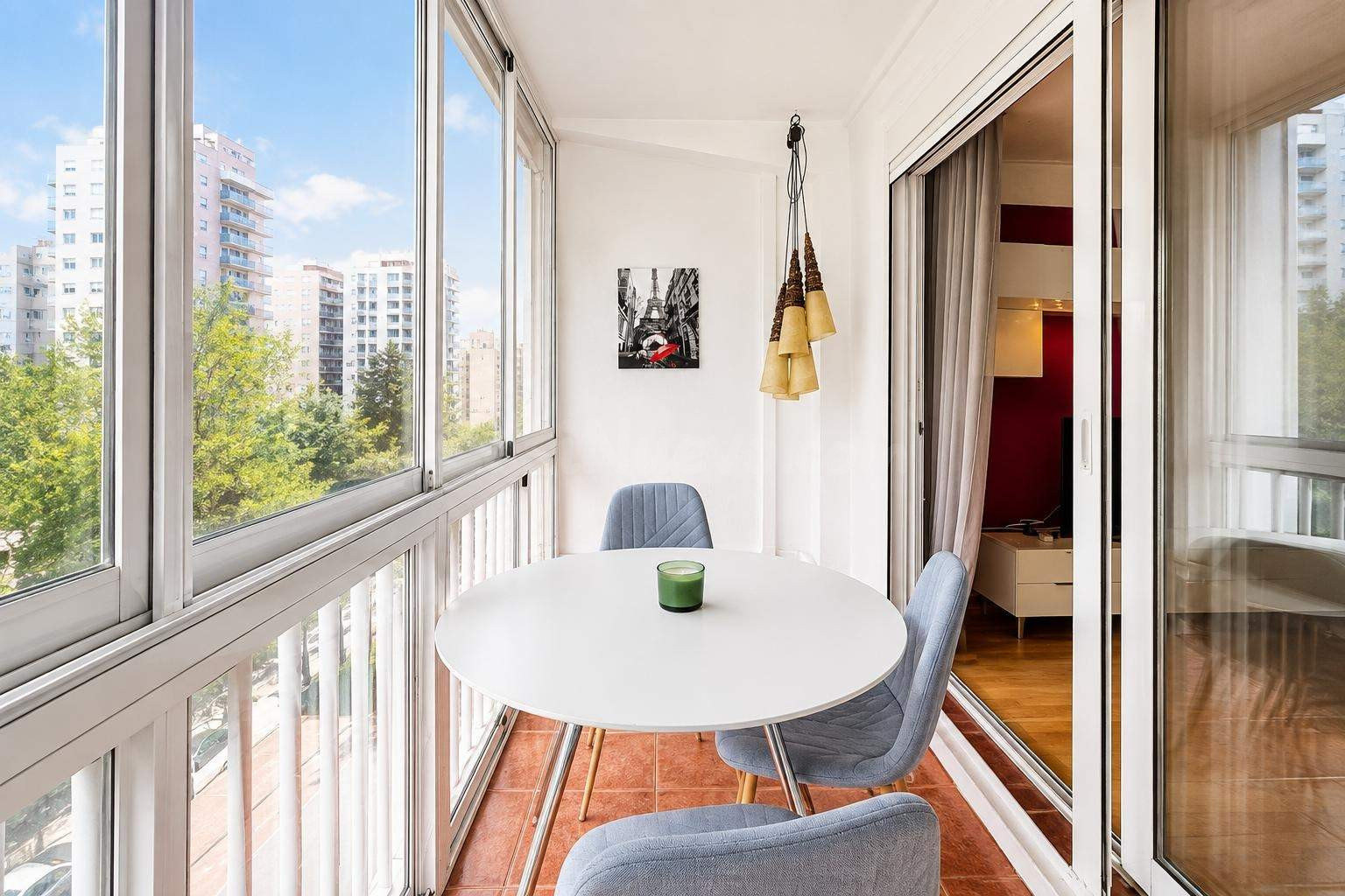 Piso en venta en San Juan Playa con urbanización y piscina